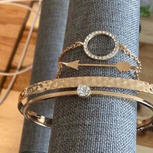 Elegant Gold Bracelet Set